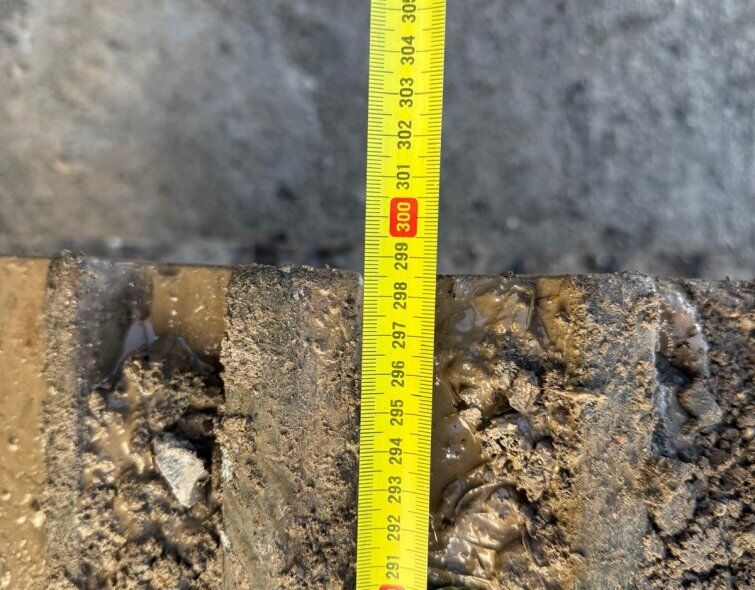 HIDROMEK  HMK 230LC-4